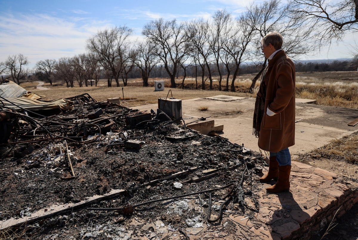 A year after Texas’ largest wildfire, Panhandle residents tugged between hope and anxiety