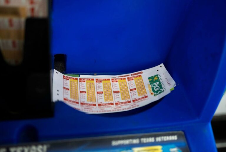 Texas Senate passes ban on lottery sales through courier services