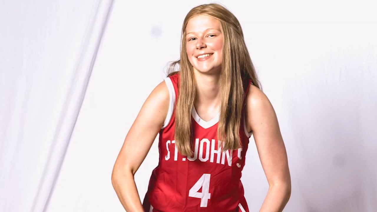 Houston-area junior Lily Dunlap wins Naismith Courage Award for battle with hearing loss, cancer
