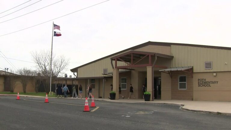 Could school vouchers drain rural public schools? One San Antonio-area district weighs in