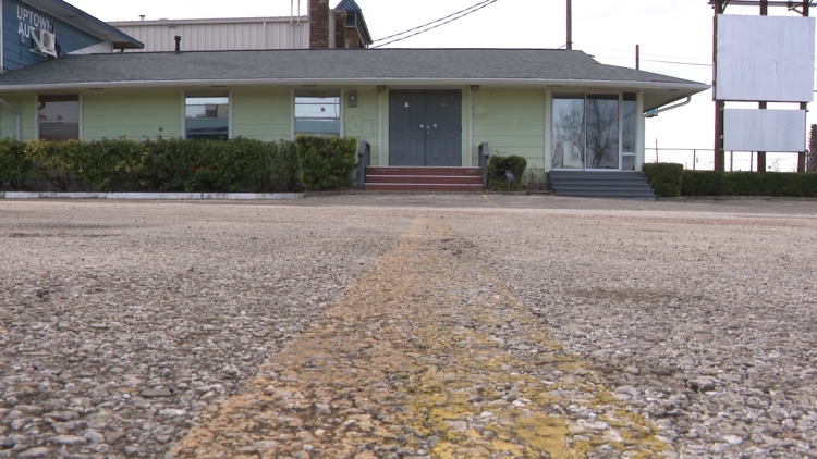 'There's this huge gap that doesn't feel good' | Pet owners concerned after Austin-based microchip company abruptly closes