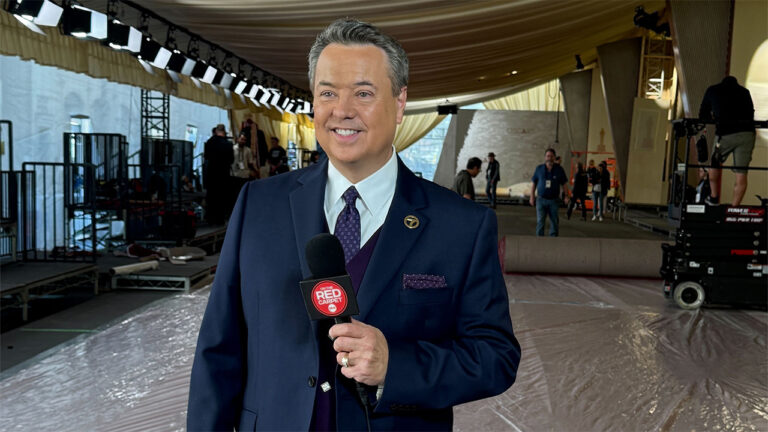 Watch 'On The Red Carpet at the Oscars Preview'