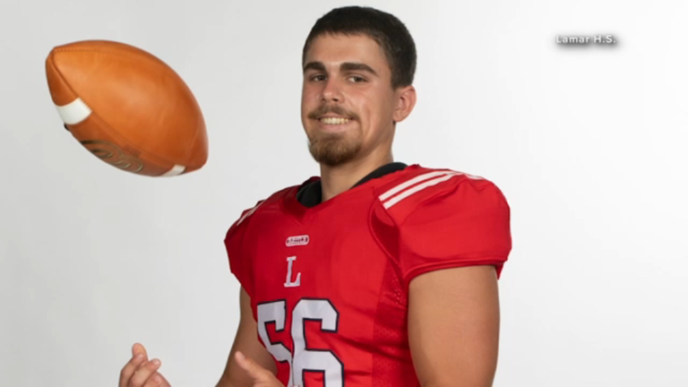 Lamar HS student athlete reflects on his journey of discovery: 'I love a good challenge'