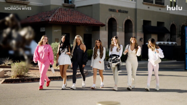 'Mormon Wives'  season 2 teaser: police, pregnancy and an unexpected return!