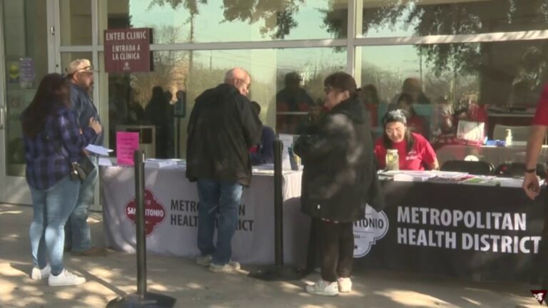 South Side pop-up clinic aims to raise measles vaccination rates as outbreak spreads