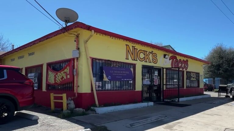 South Side restaurant struggles with rising food costs, fears closure