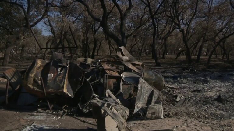 Residents on alert as fire danger returns during cleanup efforts