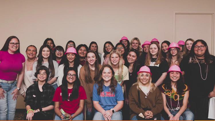 Coastal Bend woman empowers girls to break into male-dominated industries