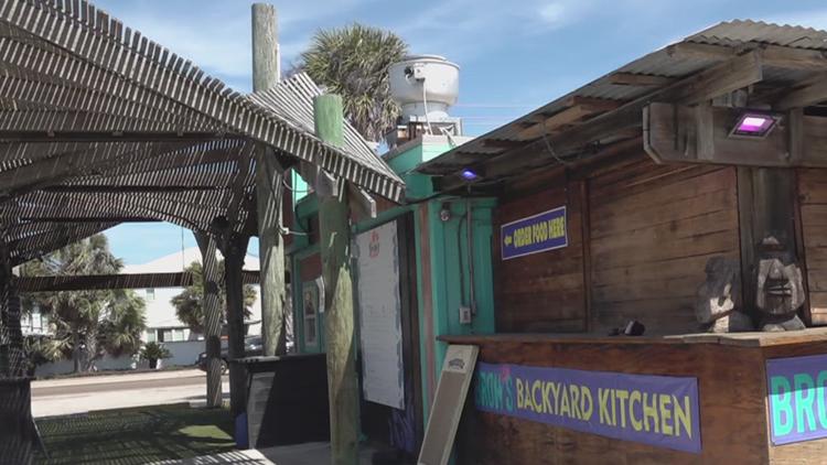 Port Aransas businesses wrap up last minute preparations ahead of Spring Break season