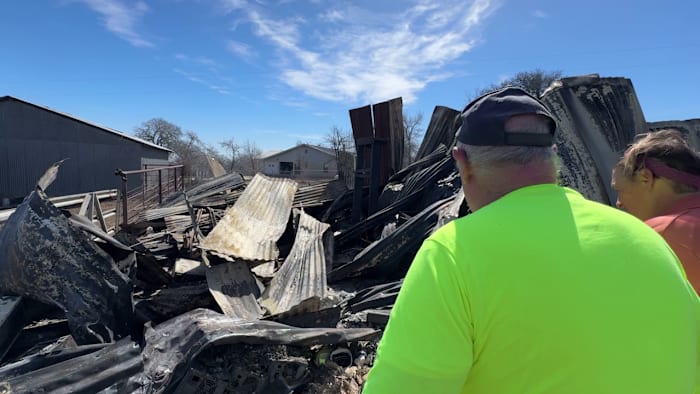 How to help residents, ranchers and farmers affected by Crabapple wildfire north of Fredericksburg