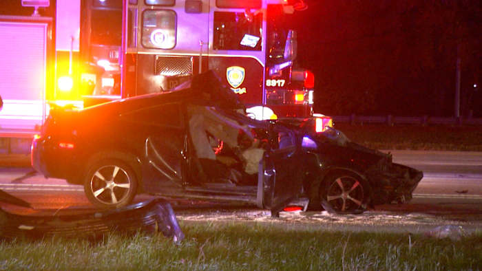 Man in critical condition after crashing vehicle into 18-wheeler on Interstate 35, police say