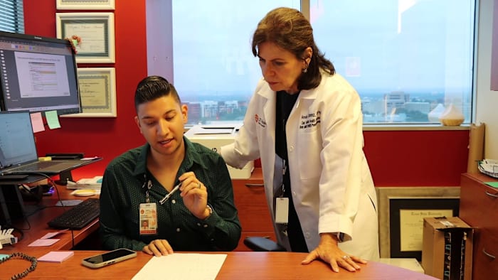 Researchers seek Hispanic cancer survivors for study on post-treatment life