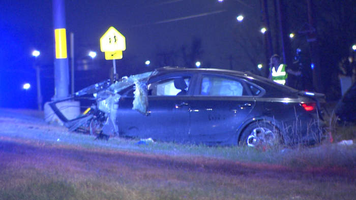 Driver arrested after single-vehicle Southeast Side crash killed vehicle’s passenger, records show