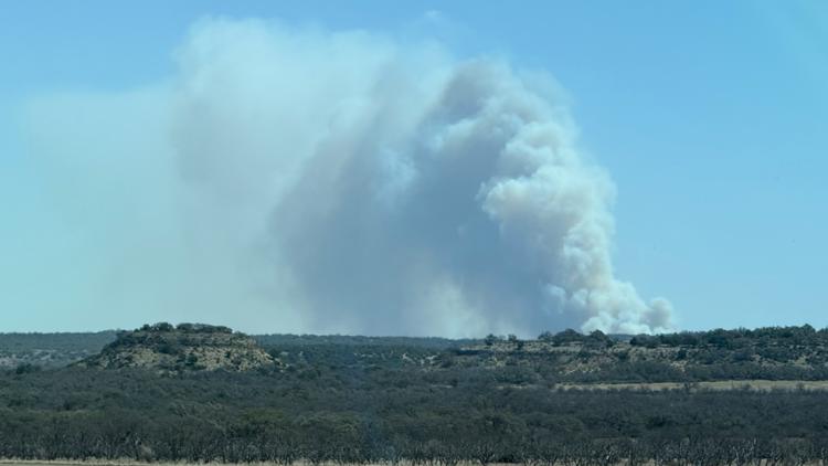 ‘The safety and well-being of Texans is our No.1 priority’ | Gov. Abbott announces federal aid for resources to fight Texas wildfires