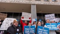 Trump to order a plan to shut down the US Education Department