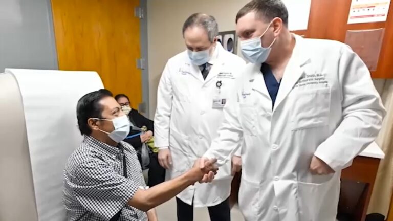 New York man gets second chance at life with rare triple-organ transplant