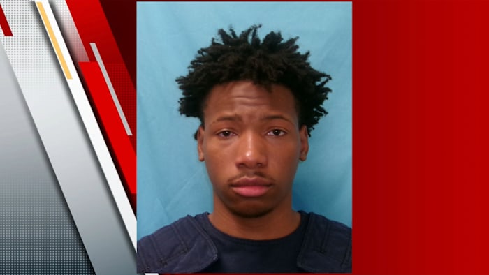 Teen arrested, accused of fatally stabbing student at Texas high school track meet, police say