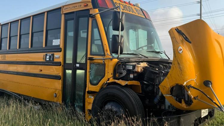G-PISD bus collides with pickup truck in Gregory, 1 person hurt