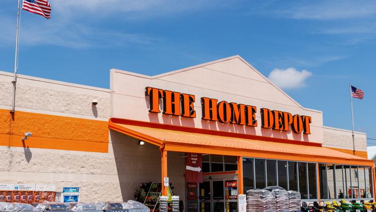 No, Home Depot is not charging customers for parking