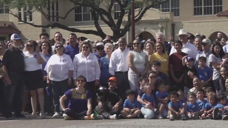 Texas A&M Kingsville recreates iconic photo to kick off centennial year