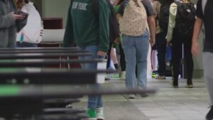 Texas lawmakers approve school voucher bill, local private school reacts