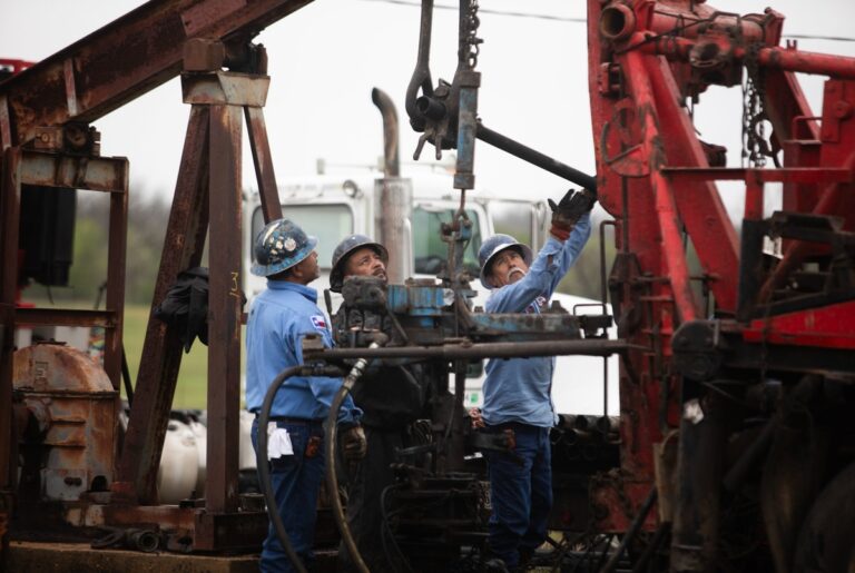 Texas has thousands of abandoned oil and gas wells. Who is responsible for cleaning them up?