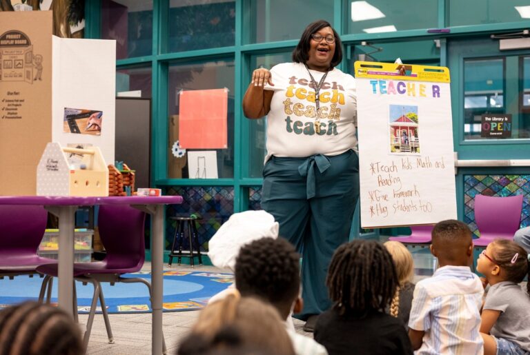 Lawmakers want to expand Texas’ teacher pay raise program. Many educators will still be left out.