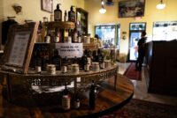 "See how we do things": Austin cannabis shop invites Texas lawmakers wanting to ban THC