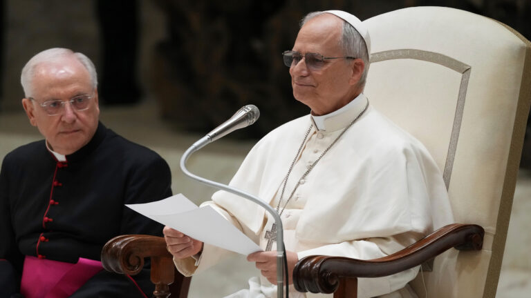 Pope Leo XIV urges release of imprisoned journalists, affirms gift of free speech and press