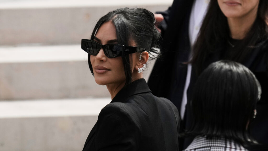 Paris court finds ringleader and 7 others guilty in 2016 robbery of Kim Kardashian