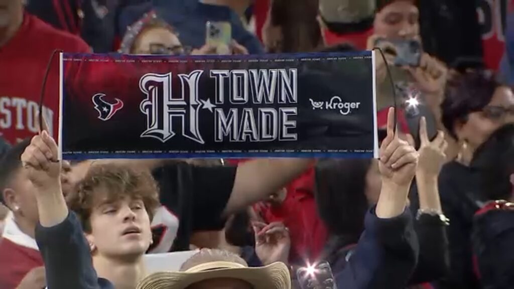 Texans set for 4 primetimes games, including matchups against Chiefs and Bills
