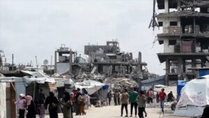 Israeli strikes across Gaza kill dozens and force main hospital to close, health officials say