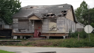 13 Investigates: Houston hustles to fix freeways, boarded-up buildings before World Cup