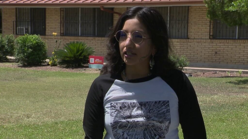 ‘I was terrified’: Woman shares concerns after she says dog aggressively approached her on West Side