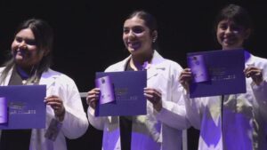 Ray, Miller, Veterans Memorial health-care students honored during pinning ceremony