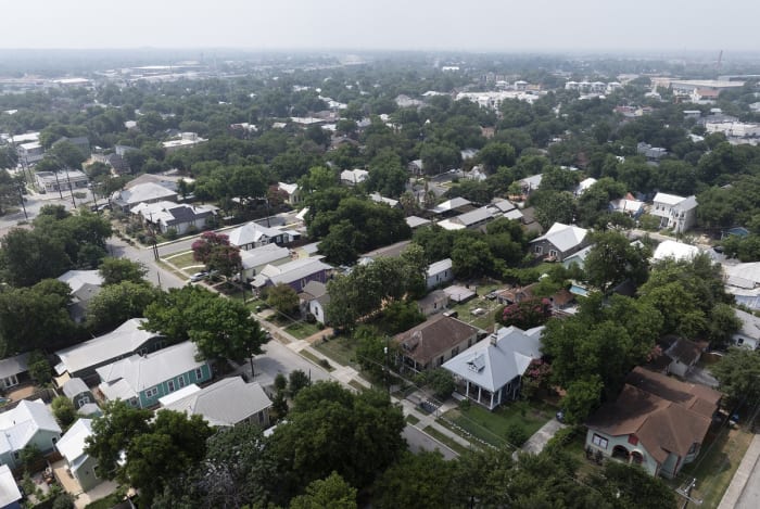 San Antonio real estate market prices decrease in April as inventory expands, SABOR reports