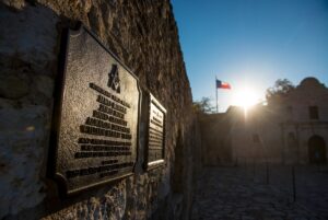It’s “Texas Time”: Legislature OKs permanent daylight saving time, but Congress must also act