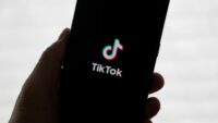 Beauty influencer shot dead during her TikTok livestream at a beauty salon in Mexico