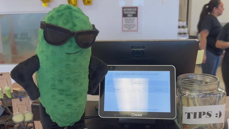 Scary Larry Pickles brings briny buzz to the Southside