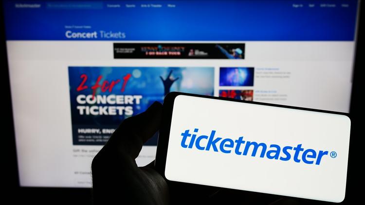 World’s largest ticket seller will start showing prices up-front