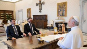 Pope Leo XIV and JD Vance meet ahead of US-led diplomatic flurry to reach ceasefire in Ukraine
