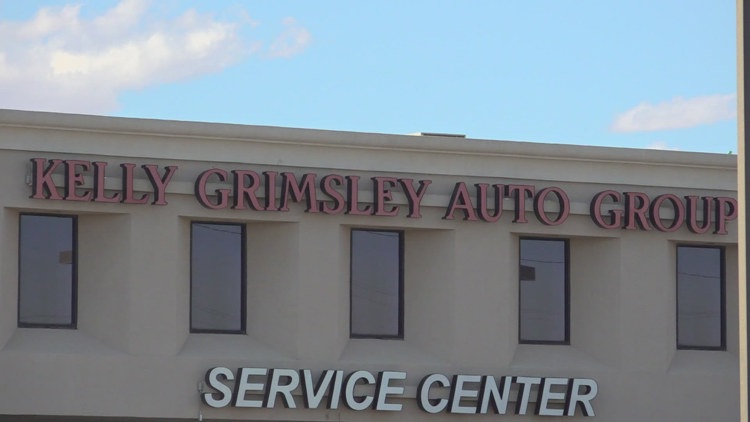 Customers say Kelly Grimsley Auto in Odessa left them with damaged credit, broken trust