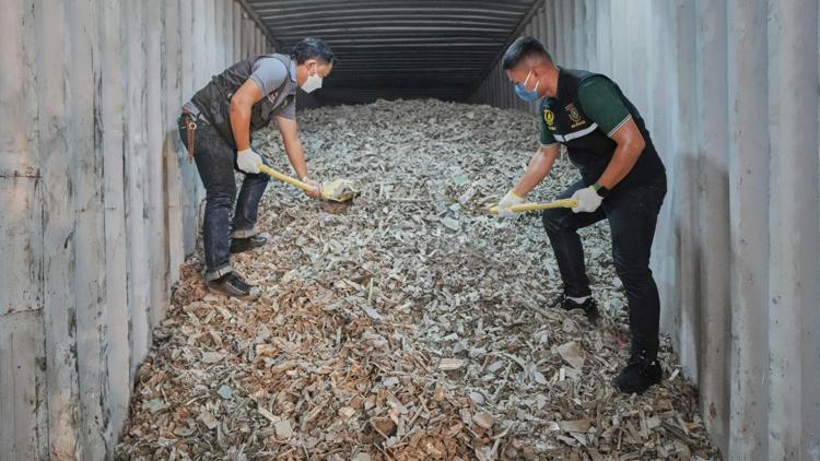 Thai officials seize over 200 tons of electronic waste illegally imported from the US