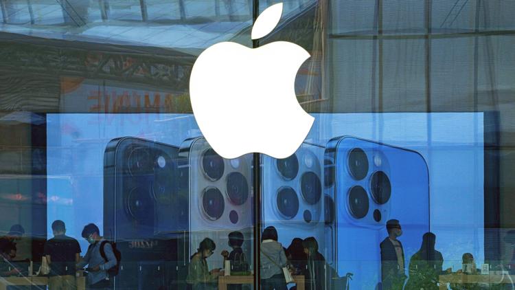 'Snooping Siri' settlement deadline approaching. Here's how to submit your claim