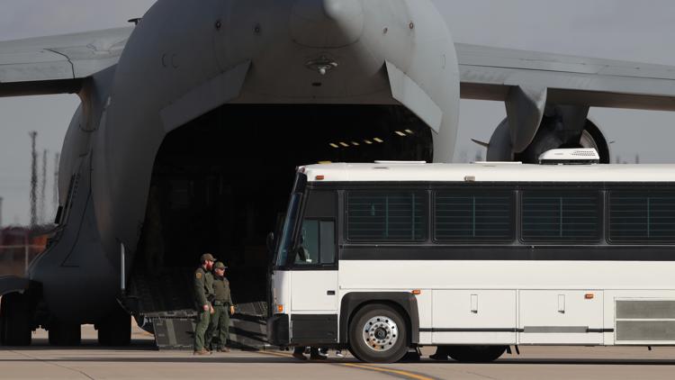 A federal judge orders the Trump administration to return a Guatemalan deported to Mexico to the US