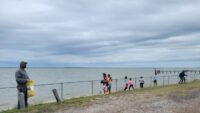 Keep Kingsville Beautiful and Harte Research Institute join forces for shoreline cleanup