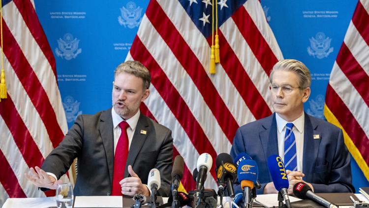 Trump's tariffs won't go into effect for 90 days, US and China agree