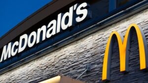 McDonald's announces extended summer hours