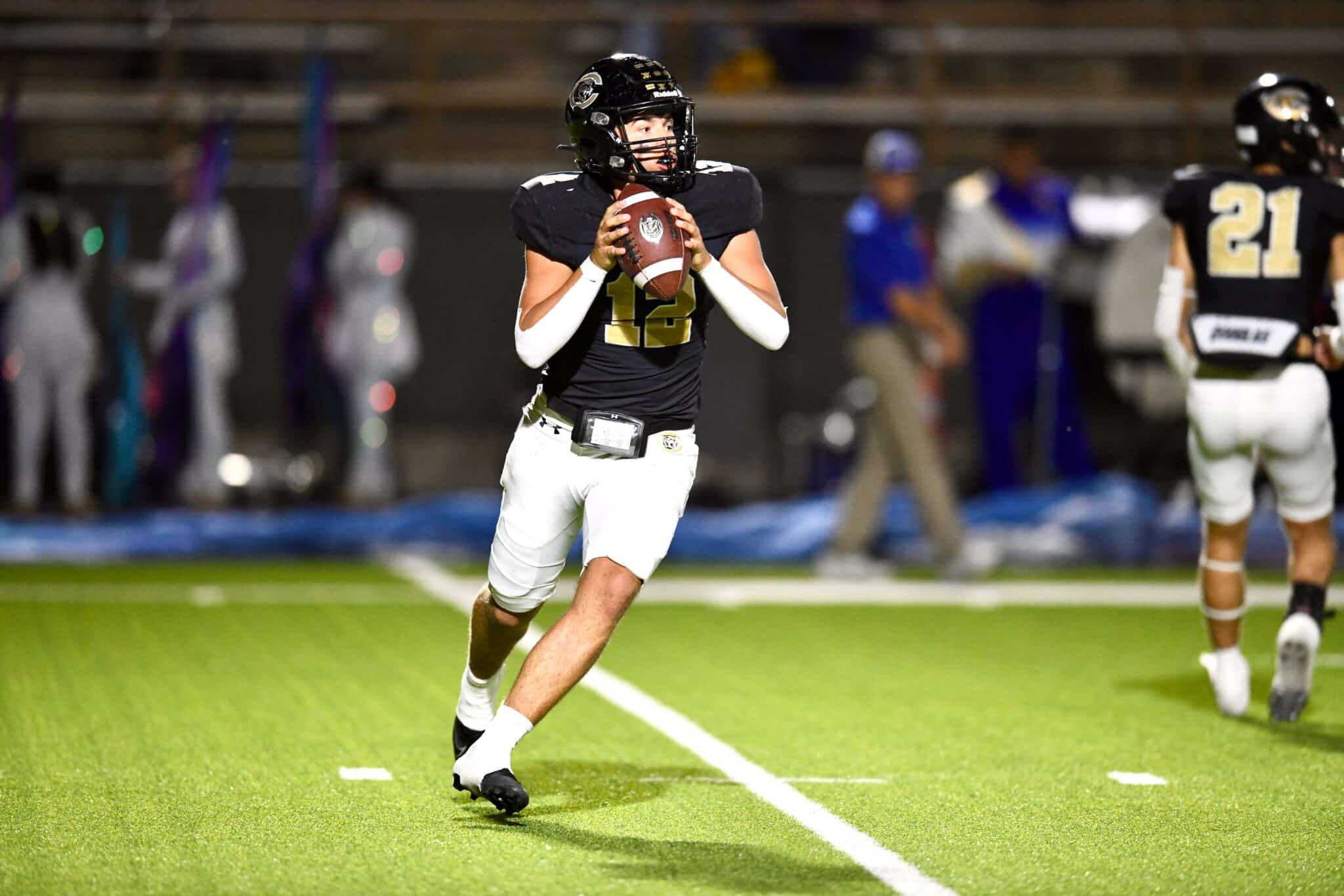 High School Football Week 5 roundup – Plainview stuns Lubbock-Cooper in District 2-5A Division II opener, Panhandle blanks Wellington in non-district showdown 5 853 7537