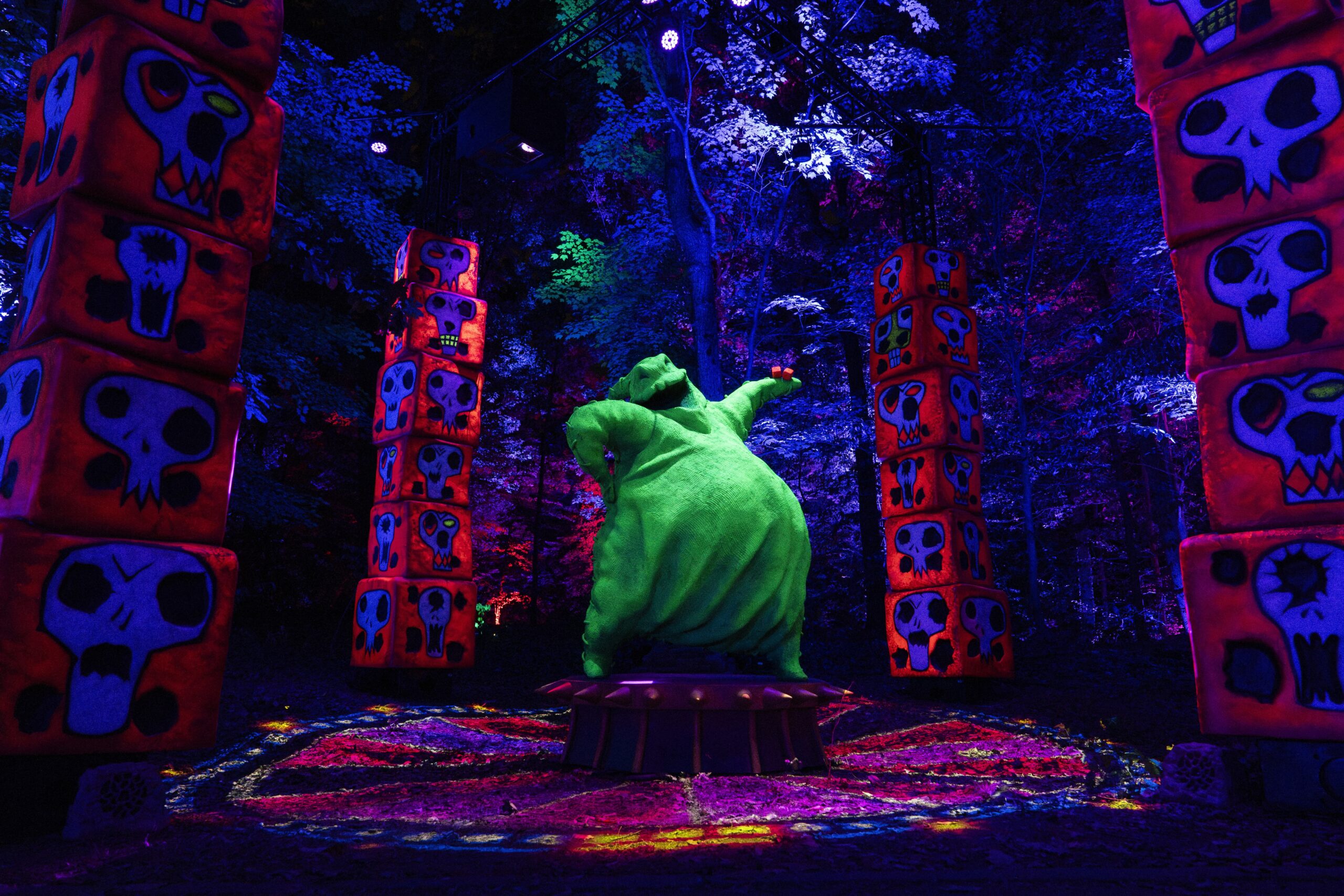 9 Disney Tim Burtons The Nightmare Before Christmas Light Trail scaled